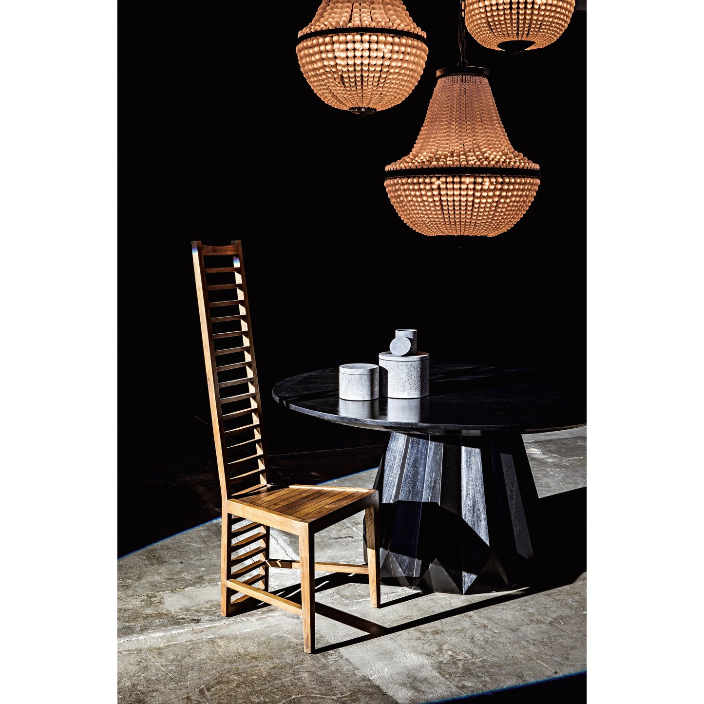 005 SR-833986 | Lifestyle | Brosche Dining Table by Noir in hand rubbed black. Made from mahogany in a modern style.