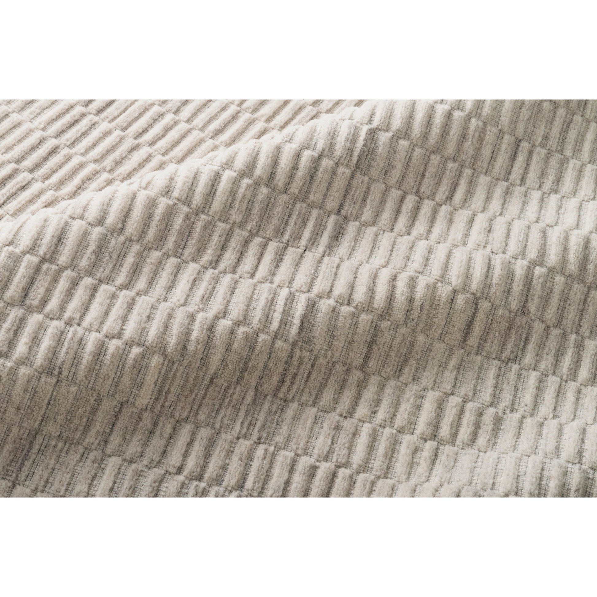 Hadley HD-04 Rug by Loloi in oatmeal. Made from 100% wool in a modern style.
