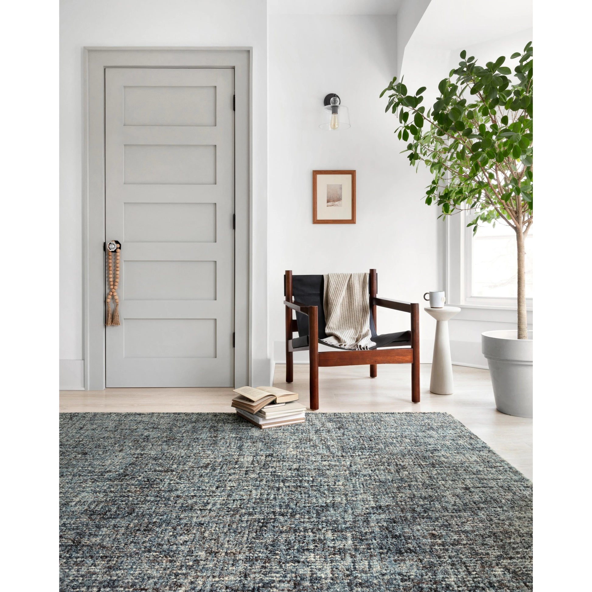 Harlow HLO-01 Rug by Loloi. Made from 100% wool in a modern style.