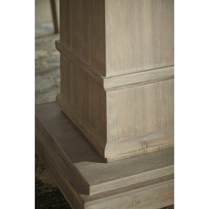 Hudson Square Dining Table by Essentials For Living in natural gray. Made from solid acacia, acacia veneer in a cottage & farmhouse style.