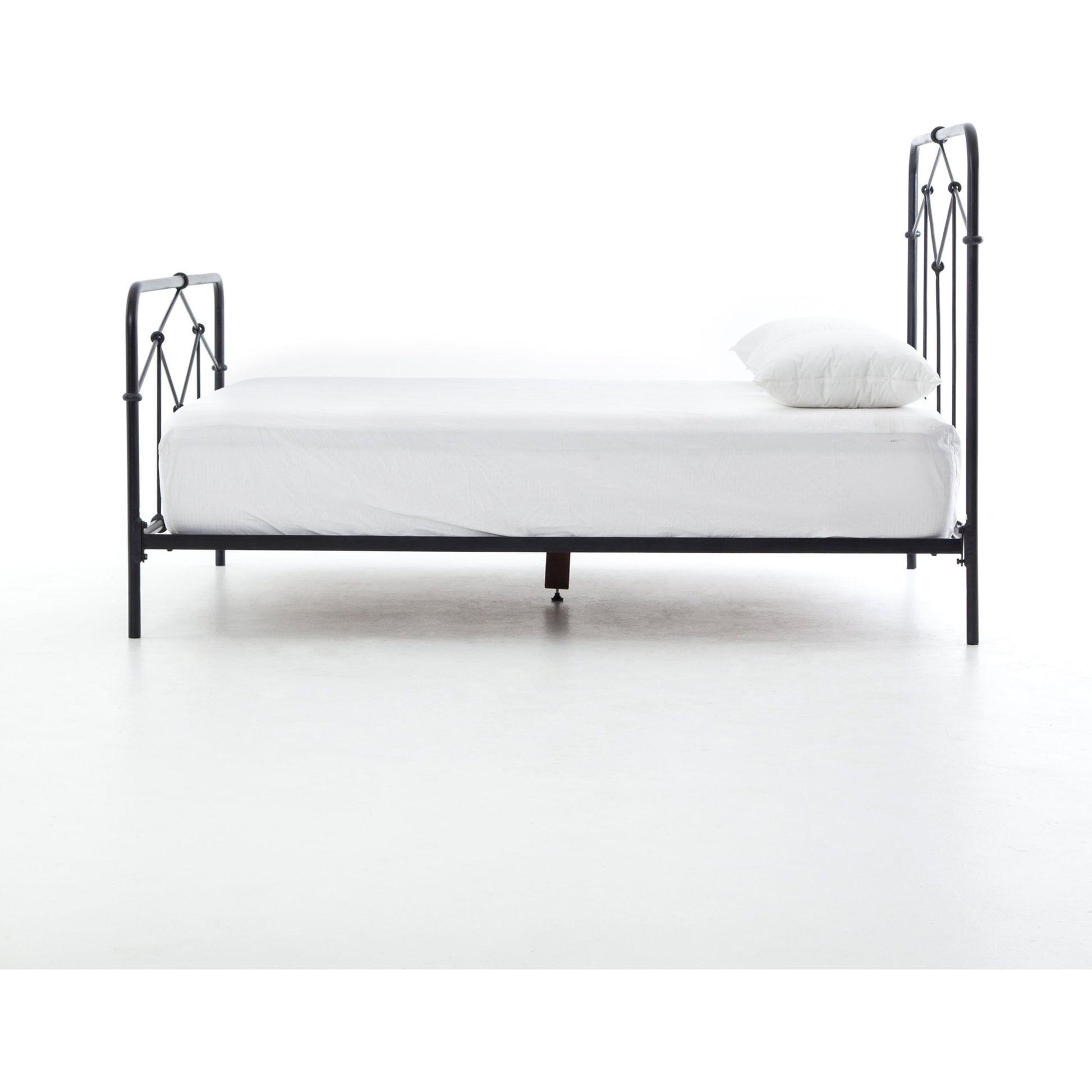Casey Bed by Four Hands in sanblasted vintage black. Made from iron in a cottage & farmhouse style.