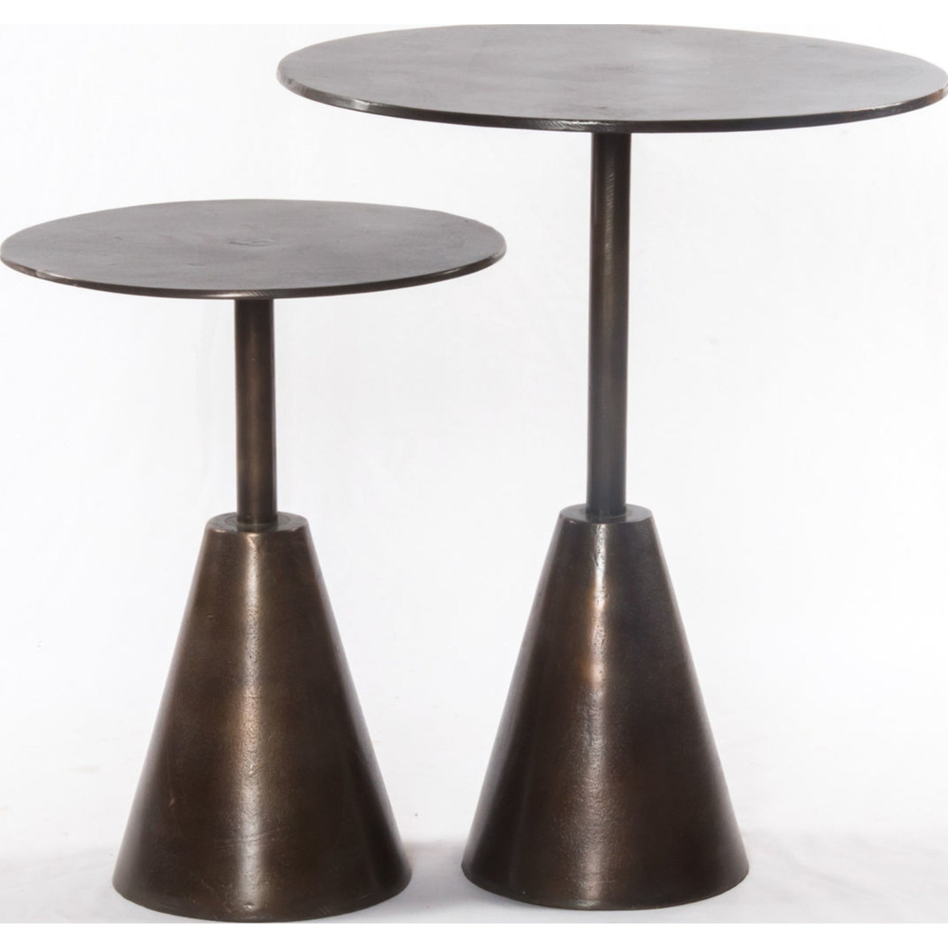 Frisco End Tables (Set of 2) by Four Hands in antique rust. Made from aluminum, engineered hardwood in a modern style.