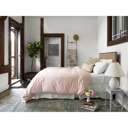 Javari JV-05 Rug by Loloi. Made from polyester, polypropylene in a transitional style.