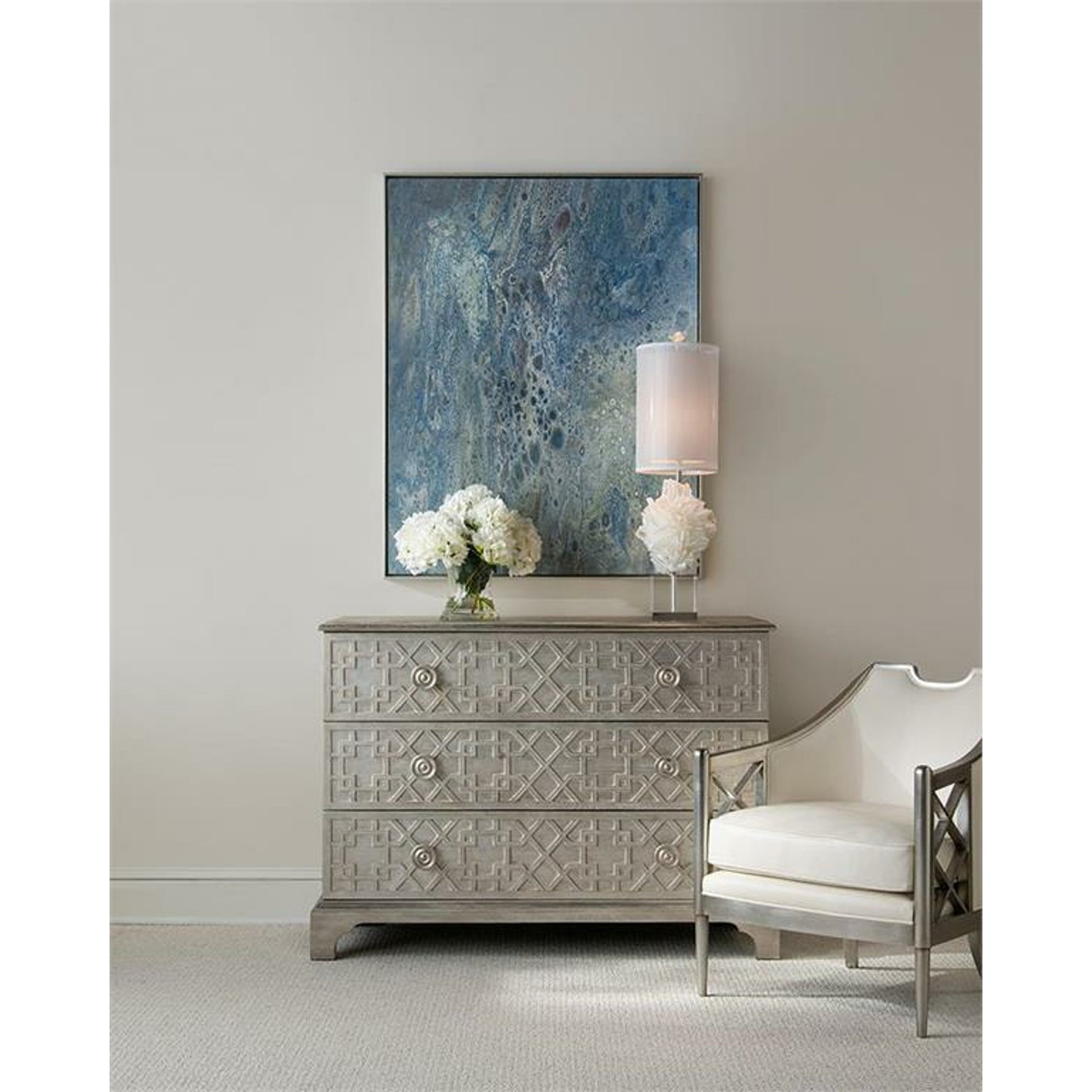 White Hydrangeas by John-Richard in clear, white. Made from unique in a cottage & farmhouse style.