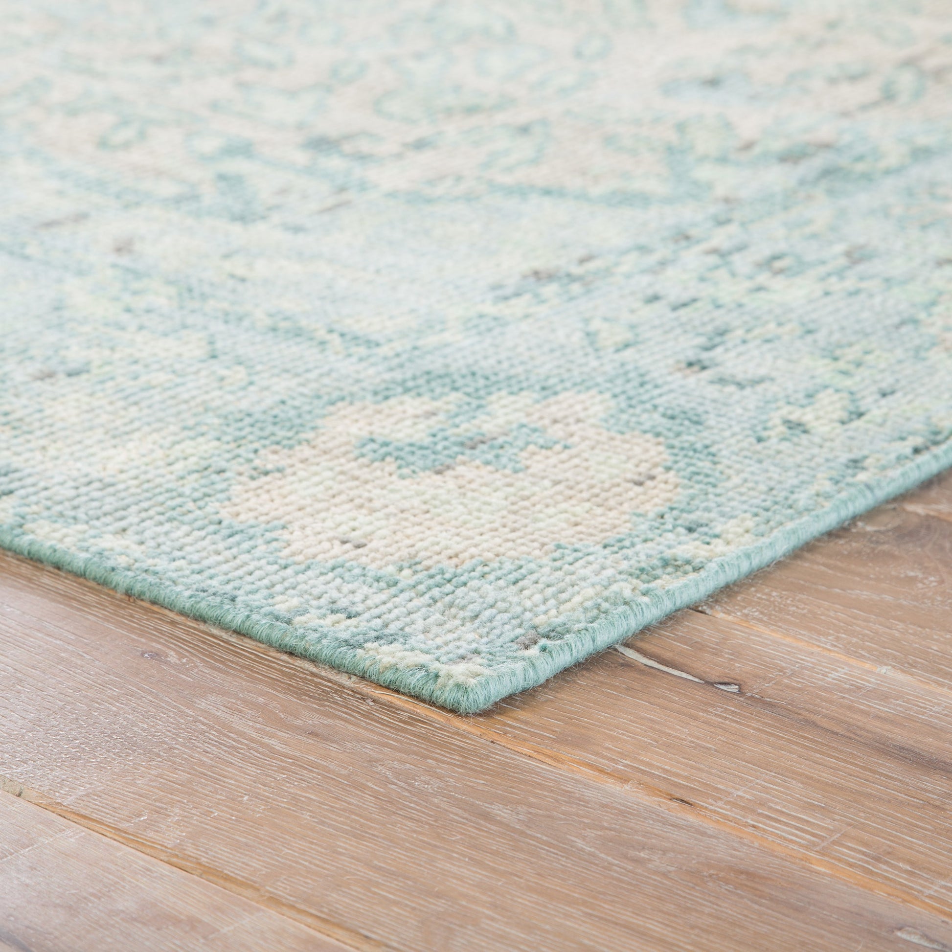 Kai KAI01 Rug by Jaipur Living in pelican, aquatic. Made from 100% wool in a unique style.