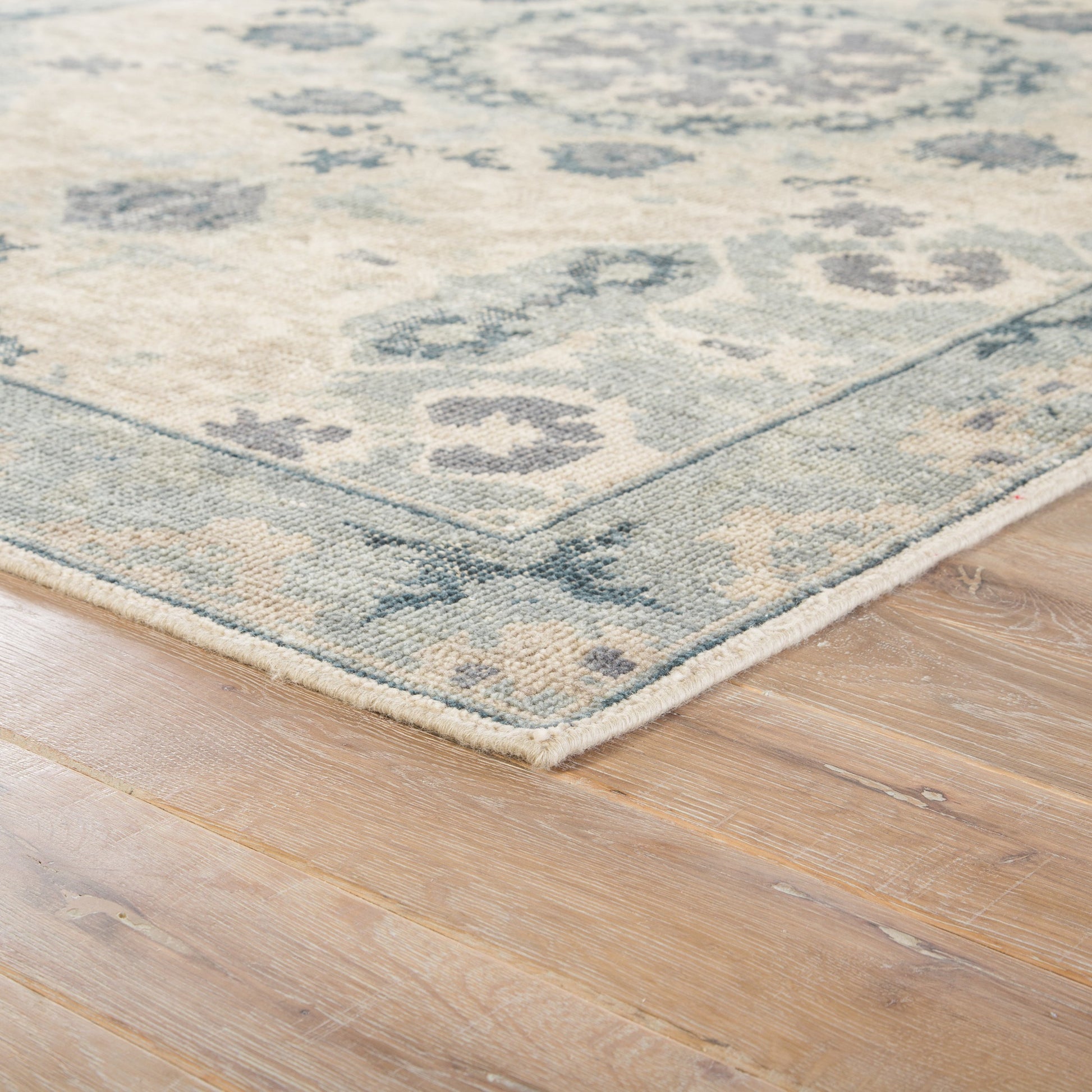 Kai KAI07 Rug by Jaipur Living. Made from 100% wool in a unique style.