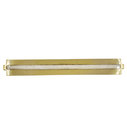 Karl Handle by Worlds Away. Made from resin, metal in a modern style.
