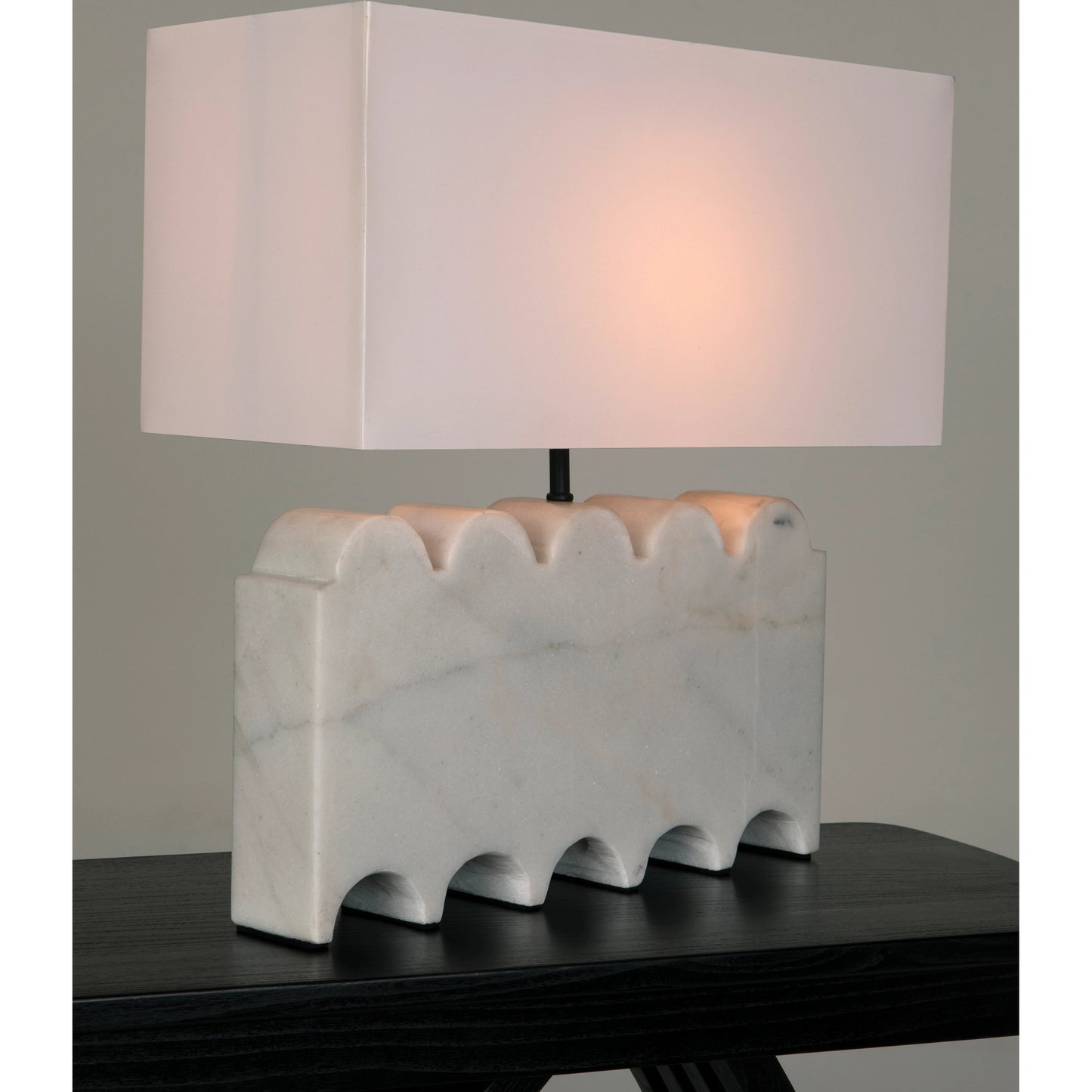 004 SI-1975447 | Lifestyle | Darth Lamp by Noir in waxed. Made from white marble with silk shade in a modern style.