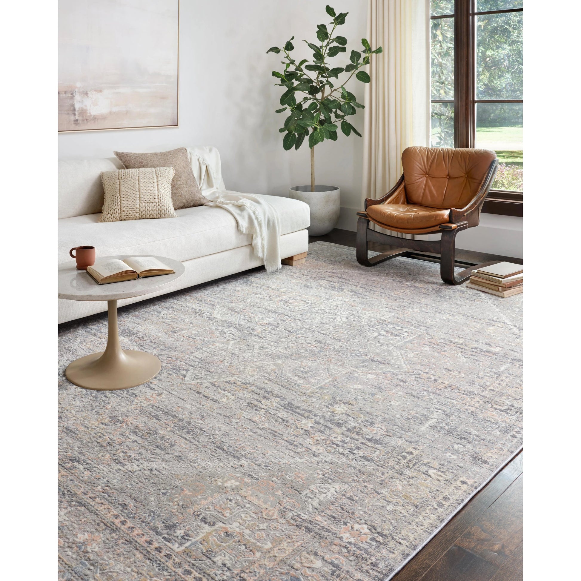 Lucia LUC-01 Rug by Loloi II in gray, sunset. Made from polypropylene, polyester in a traditional style.
