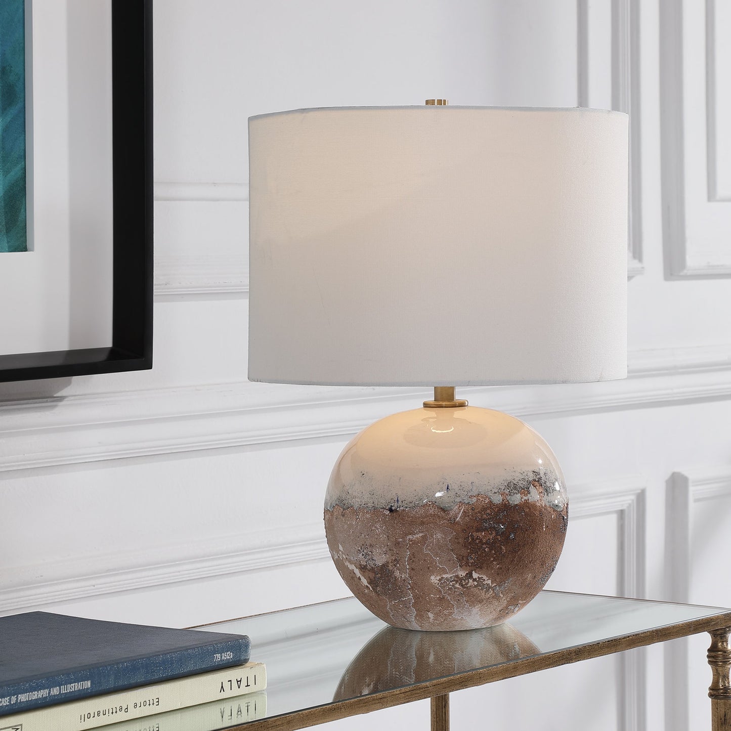005 SR-861032 | Lifestyle | Durango Accent Lamp by Uttermost. Made from ceramic, iron in a modern style.