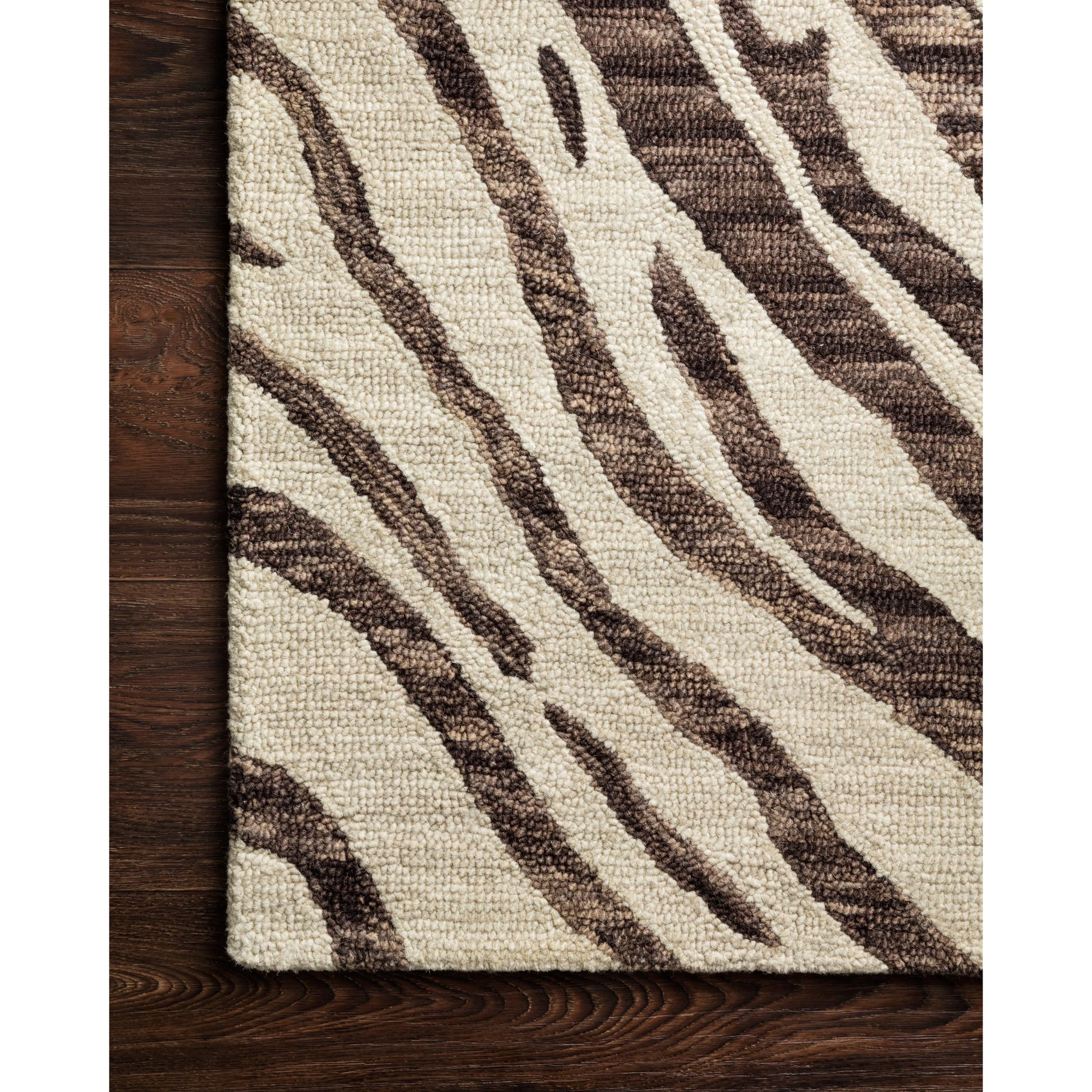 Masai MAS-01 Rug by Loloi. Made from 100% wool in a modern style.