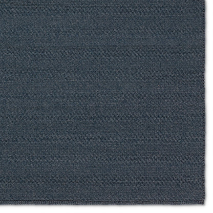 Maverick MAV07 Rug by Jaipur Living in blue. Made from 70% polypropylene 30% polyester in a unique style.