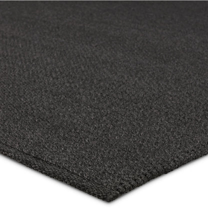 Maverick MAV08 Rug by Jaipur Living in charcoal. Made from 70% polypropylene 30% polyester in a unique style.