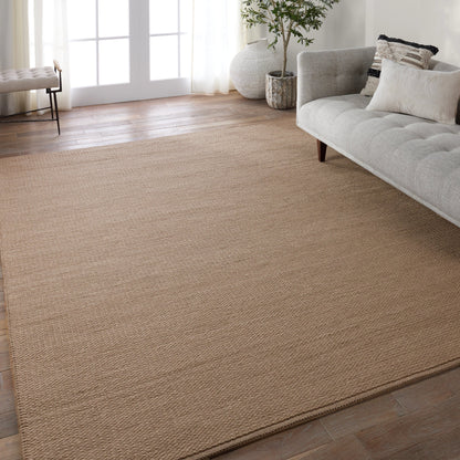 Maverick MAV09 Rug by Jaipur Living in taupe. Made from 70% polypropylene 30% polyester in a unique style.