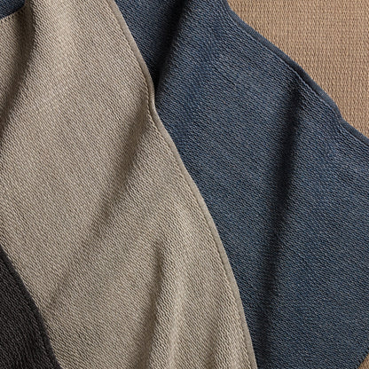 Maverick MAV09 Rug by Jaipur Living in taupe. Made from 70% polypropylene 30% polyester in a unique style.