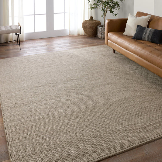 Maverick Ryker MAV10 Rug by Jaipur Living in light gray. Made from 70% polypropylene 30% polyester in a unique style.