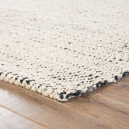 Naturals Tobago NAT26 Rug by Jaipur Living in white, black. Made from 100% jute in a unique style.