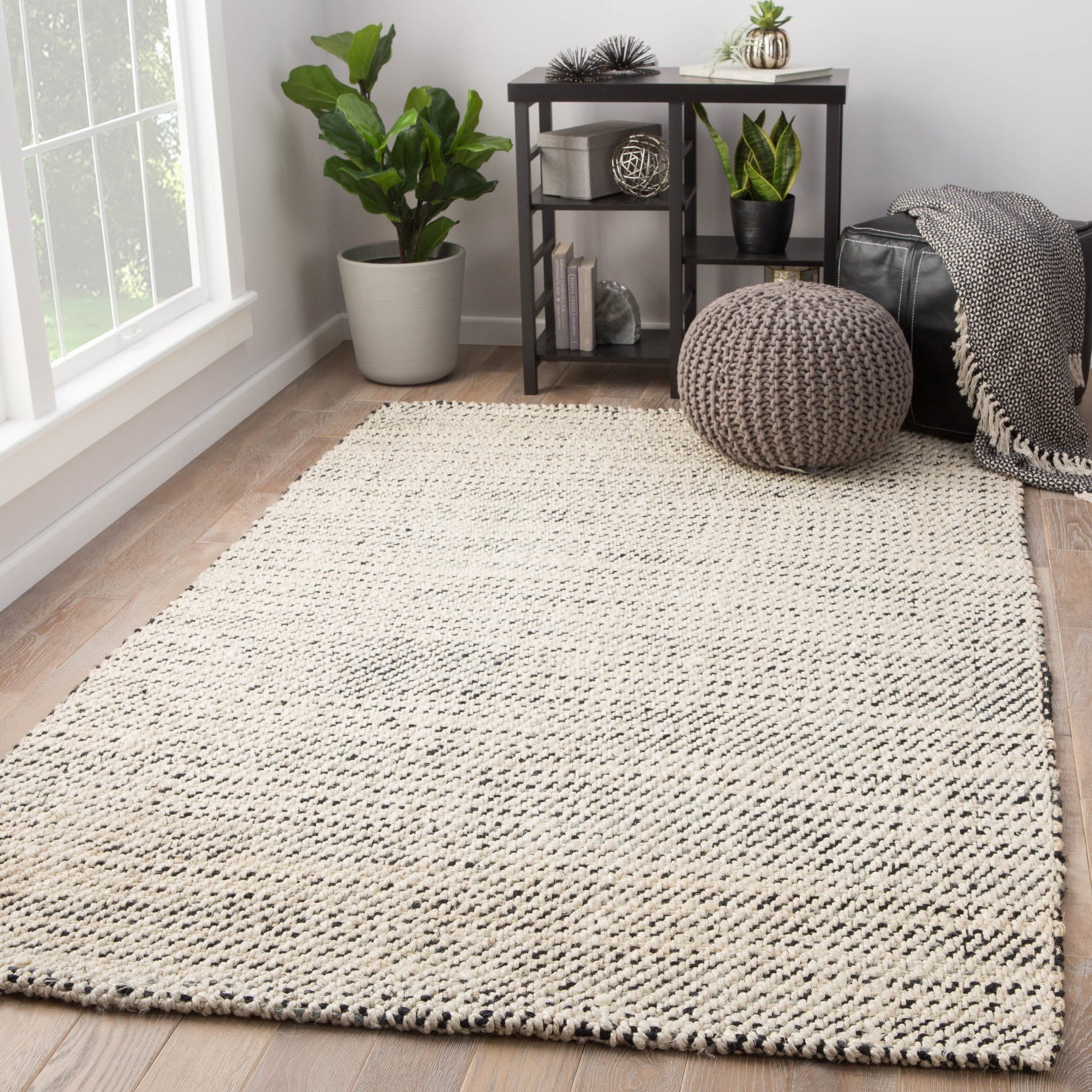 Naturals Tobago NAT26 Rug by Jaipur Living in white, black. Made from 100% jute in a unique style.