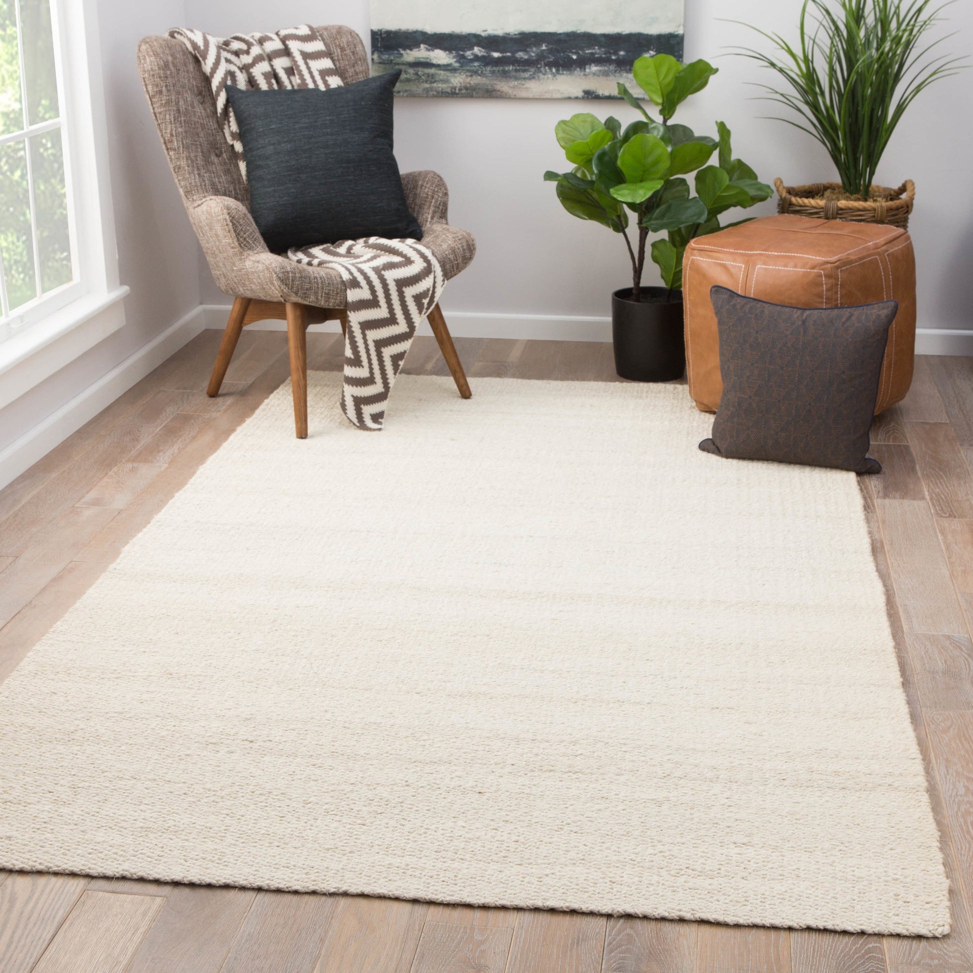 Hutton Rug by Jaipur Living in white. Made from 100% jute in a unique style.