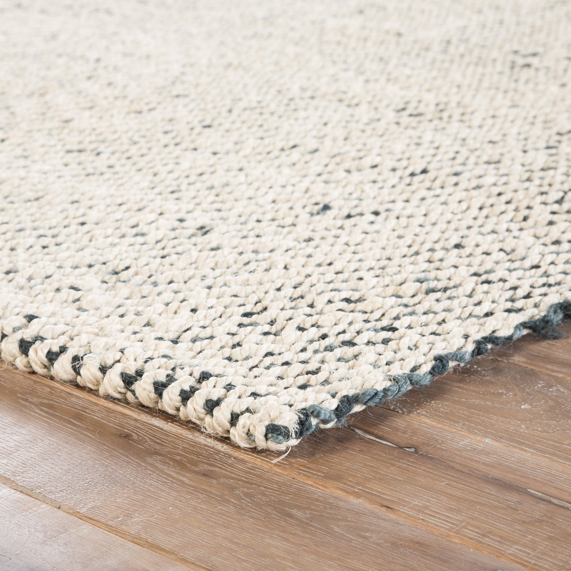 Naturals Tobago NAT26 Rug by Jaipur Living in white, black. Made from 100% jute in a unique style.