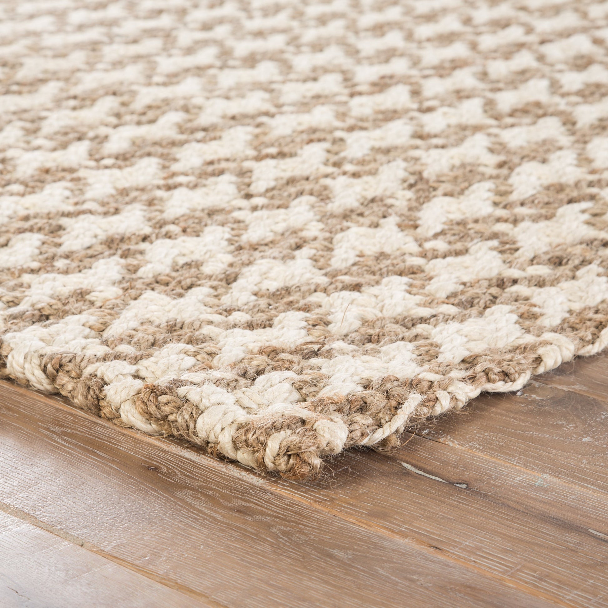 Naturals Tobago NAT31 Rug by Jaipur Living in white. Made from 100% jute in a unique style.