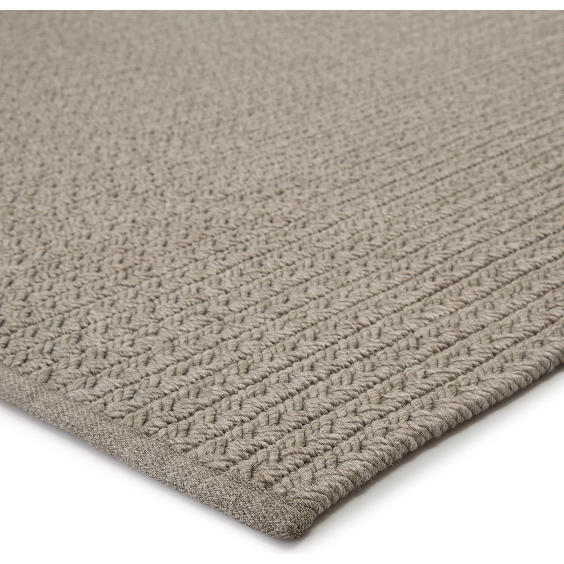 Iver Rug by Jaipur Living. Made from 50% polypropylene, 25% viscose, 25% polyester in a unique style.