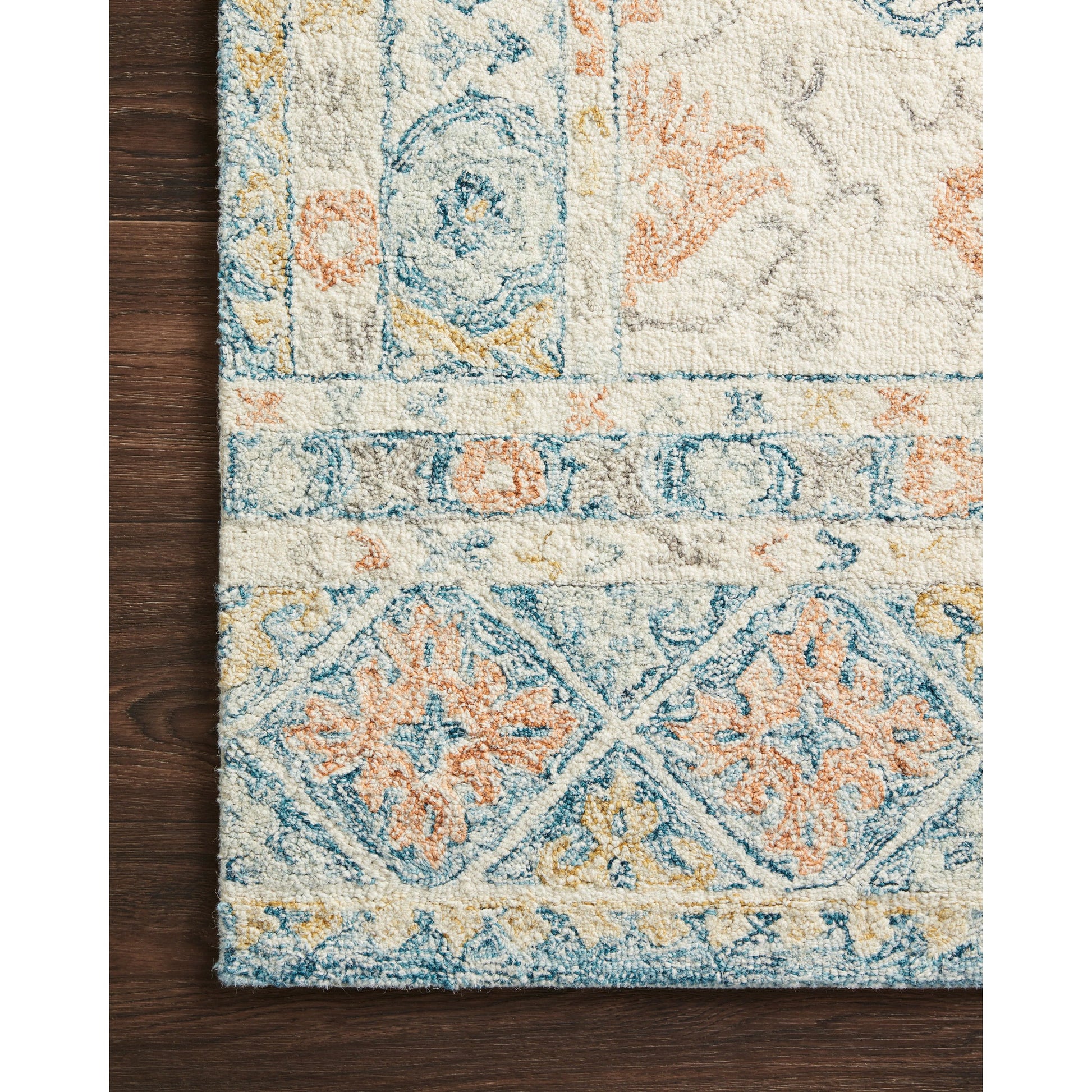 Norabel Aubrey Rug by Loloi. Made from 100% wool in a cottage & farmhouse style.
