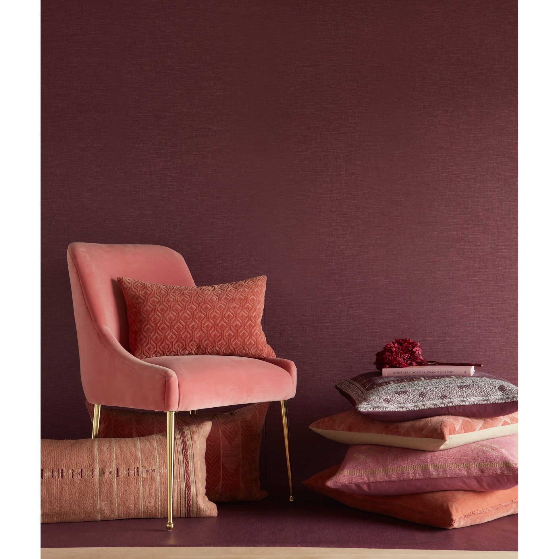 Nouveau NOU10 Pillow by Jaipur Living. Made from 100% cotton in a transitional style.