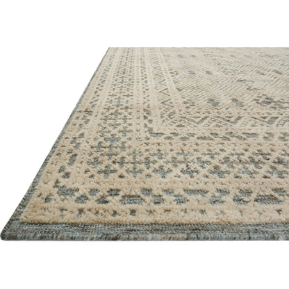 Origin Rug by Loloi. Made from wool, viscose from bamboo in a transitional style.