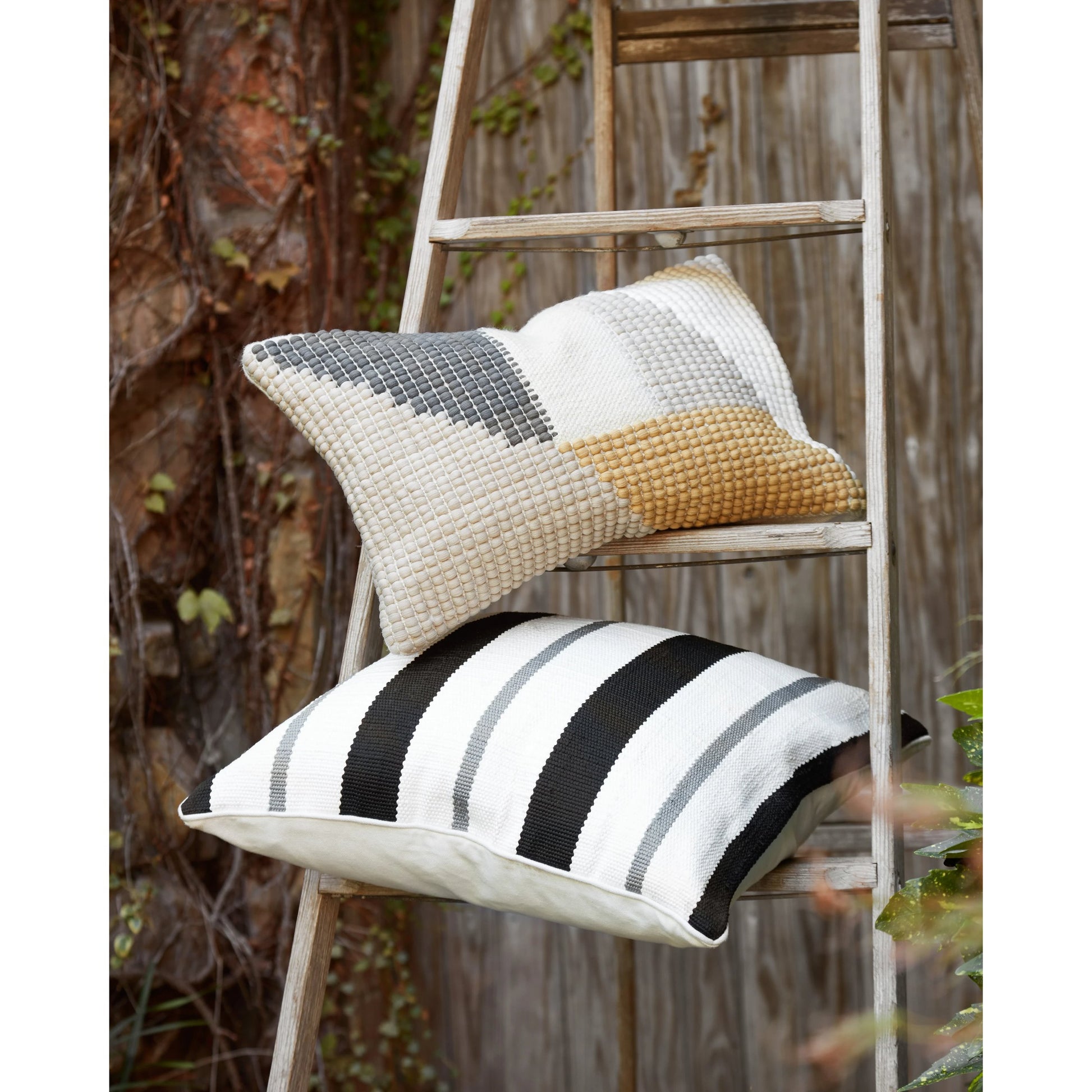 Marfa Pillow by Loloi in teal, multi. Made from 100% polyester in a modern style.