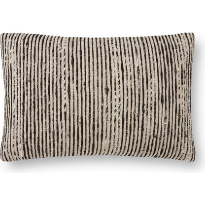 P0242 Pillow by Loloi. Made from 60% cotton, 40% silk in a traditional style.