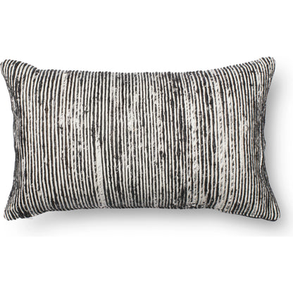 P0242 Pillow by Loloi. Made from 60% cotton, 40% silk in a traditional style.