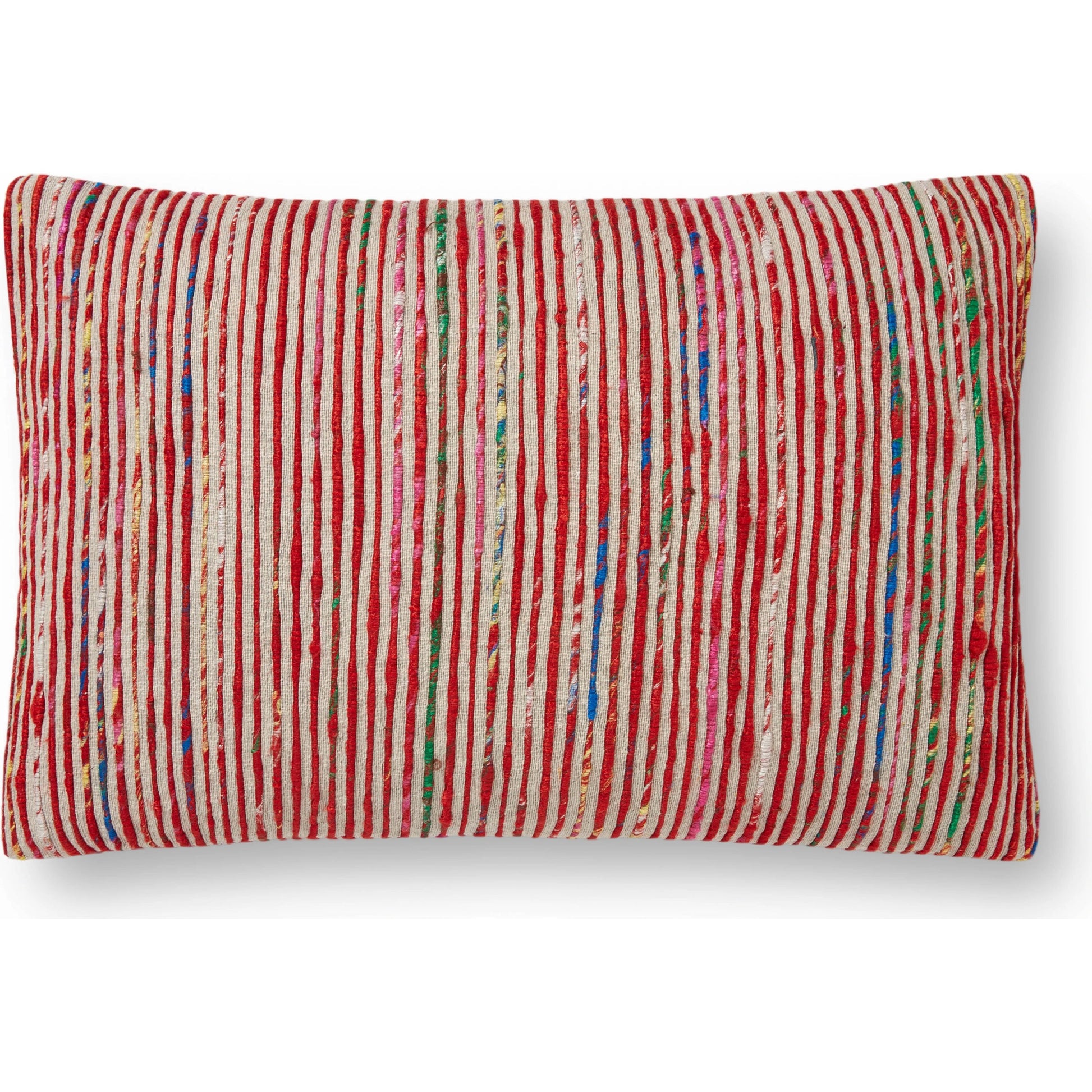 P0242 Pillow by Loloi. Made from 60% cotton, 40% silk in a traditional style.