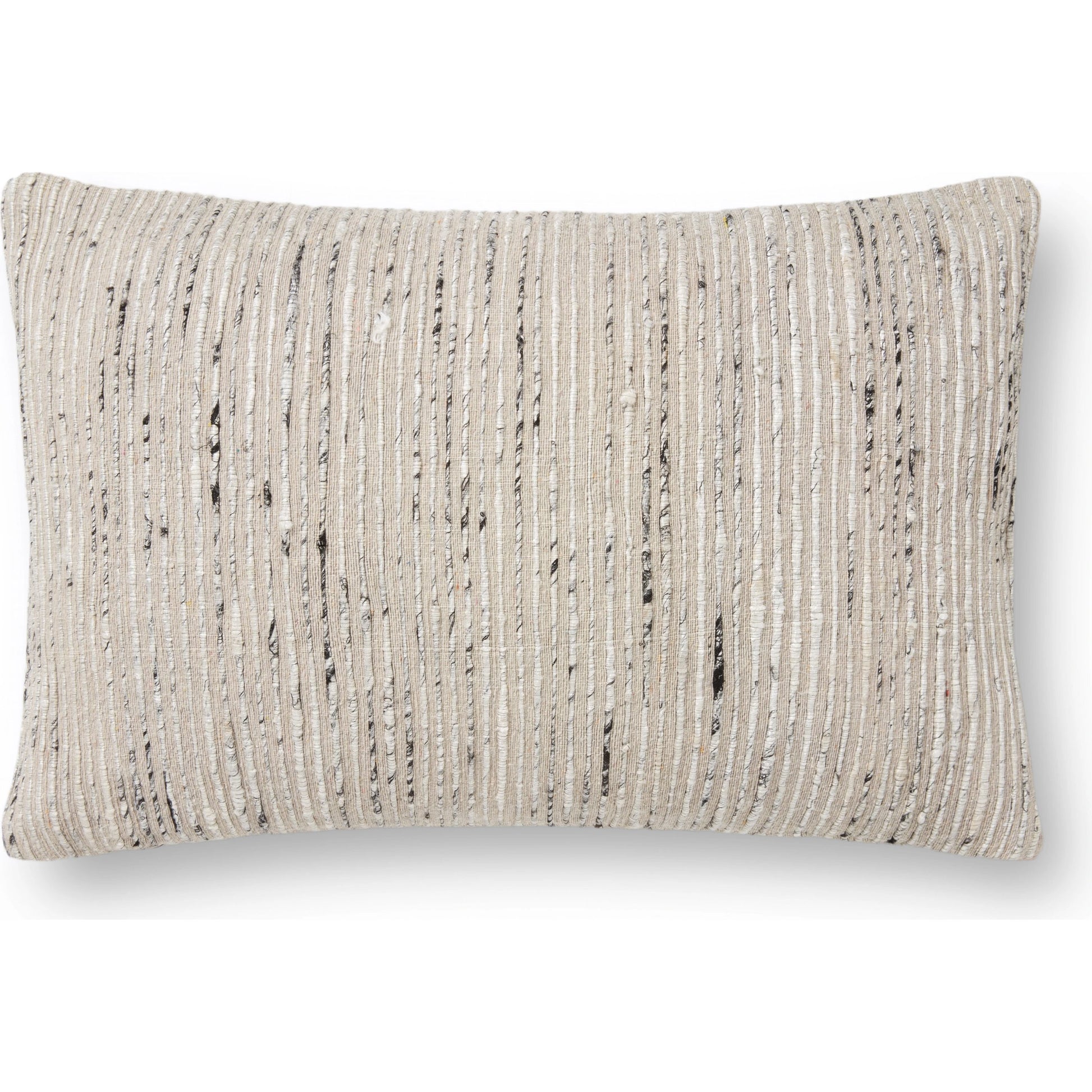 P0242 Pillow by Loloi. Made from 60% cotton, 40% silk in a traditional style.