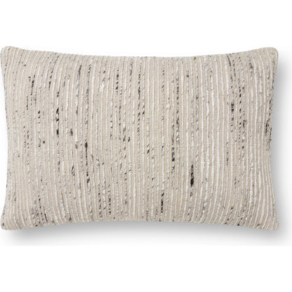 P0242 Pillow by Loloi. Made from 60% cotton, 40% silk in a traditional style.