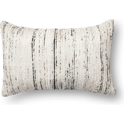 P0242 Pillow by Loloi. Made from 60% cotton, 40% silk in a traditional style.