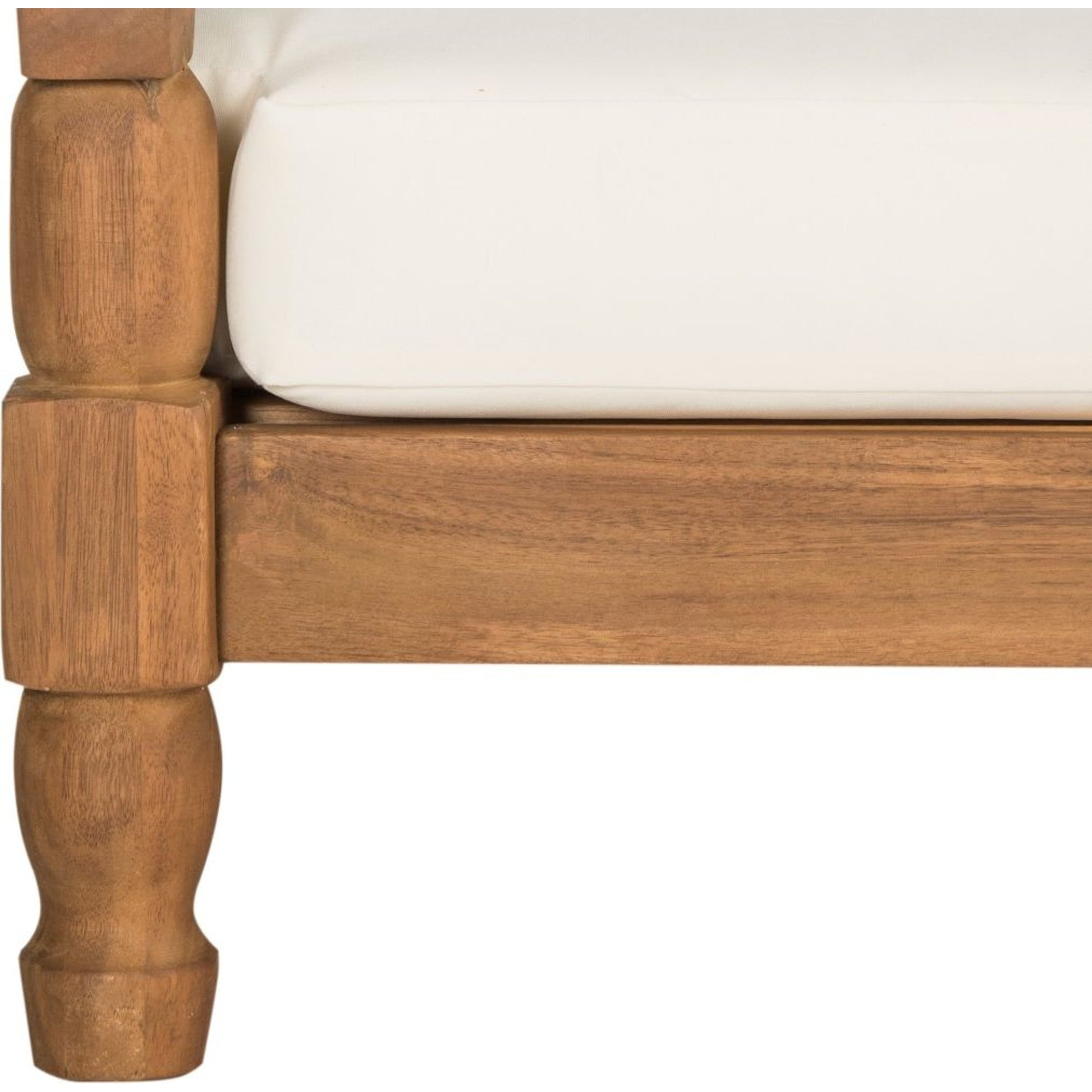 Marshall Lounger by HedgeApple Essentials. Made from unique in a modern style.