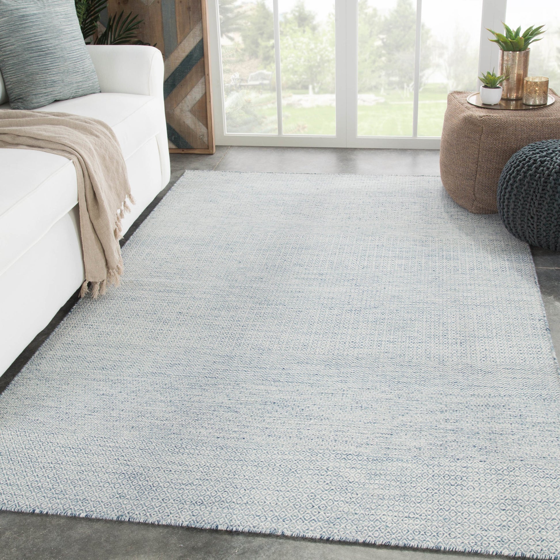 Poise POE05 Rug by Jaipur Living. Made from 100% wool in a unique style.