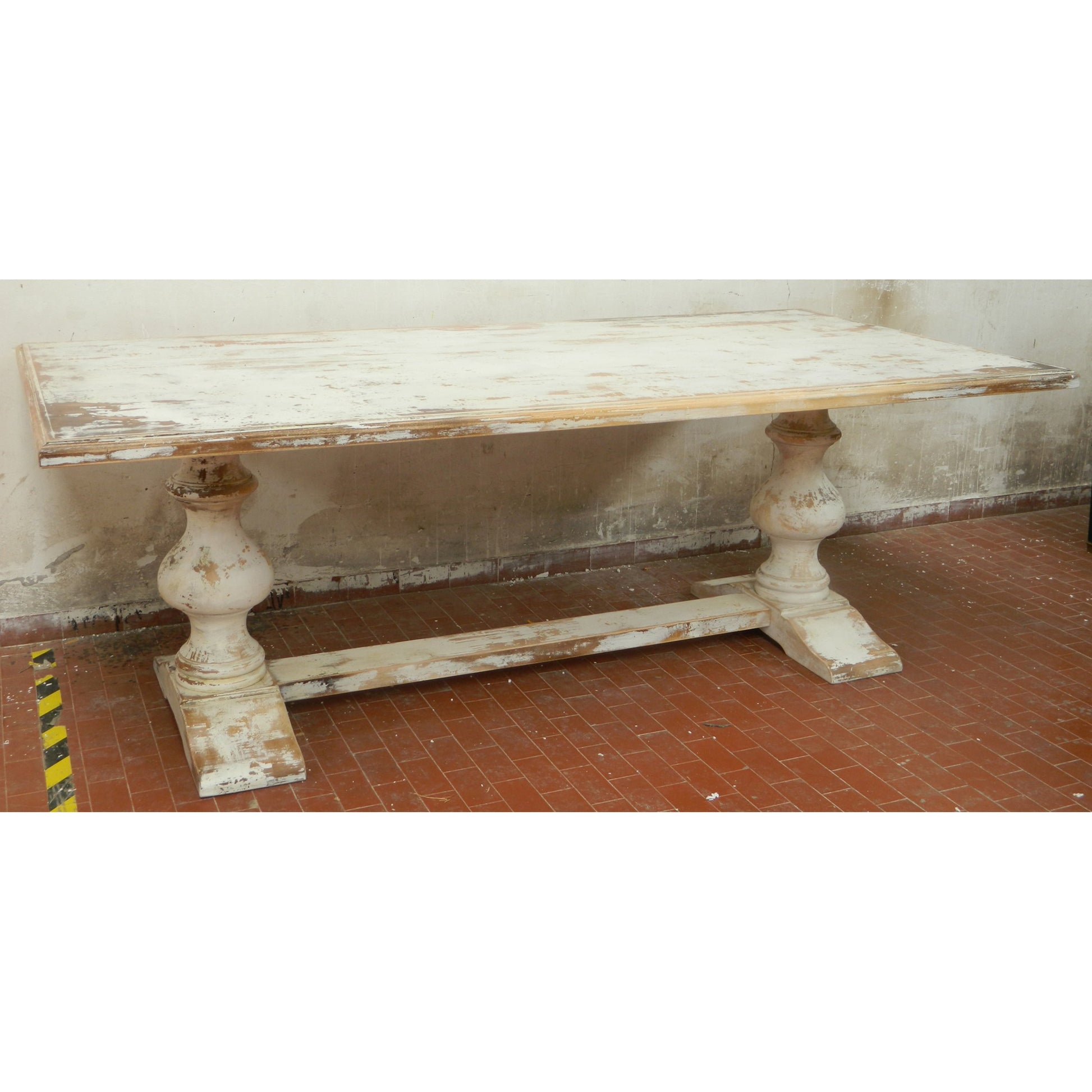 Lionisio Trestle Table by Sarreid Ltd. in ivory and disrupted white finish. Made from wood in a cottage & farmhouse style.