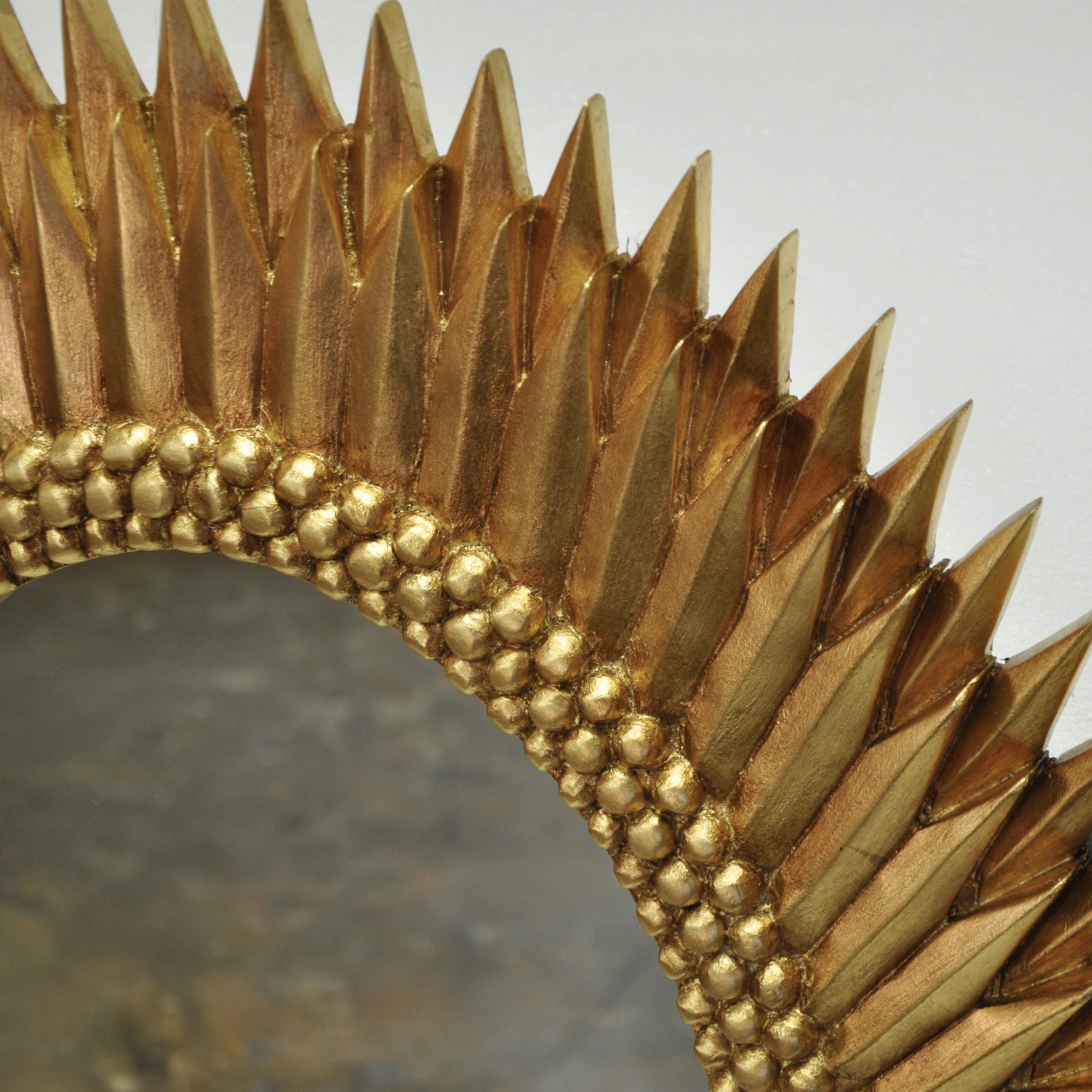 Rita Mirror by Worlds Away. Made from metal, glass in a transitional style.