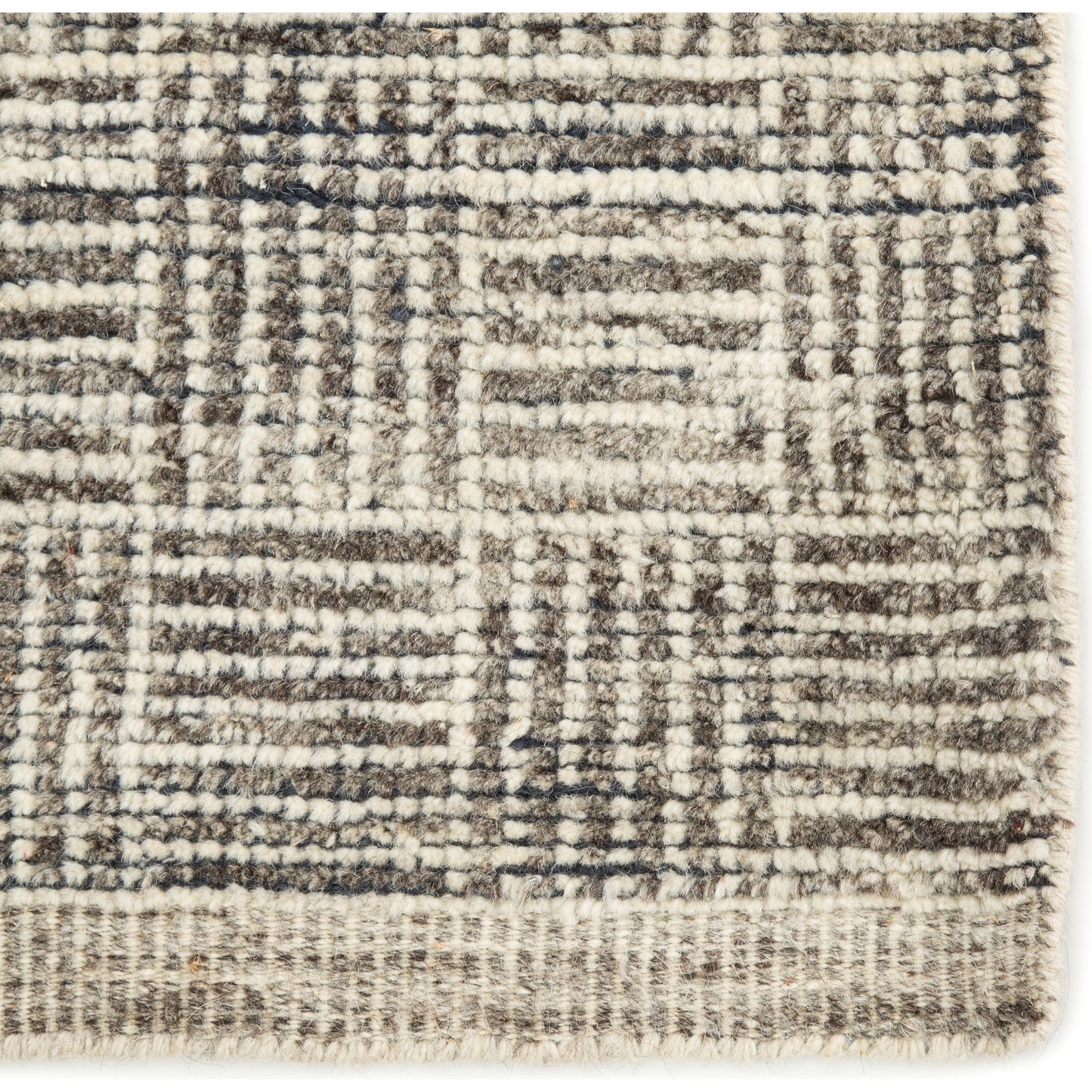 002 100173-39942,100173-42044,100173-42045,SI-1795303,SI-2062296 | Closeup | Rize RIZ05 Rug by Jaipur Living in ivory, black. Made from 100% wool in a unique style.