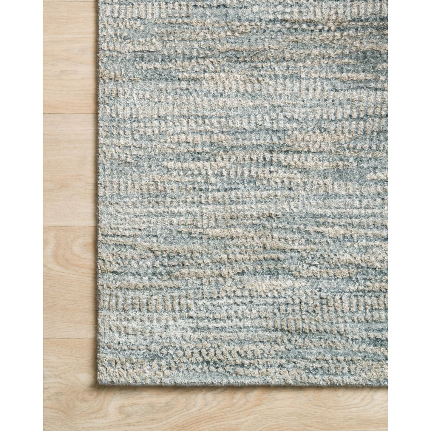 009 SR-773868,SR-773869,SR-773870,SR-773871,SR-773872,SR-773873 | Closeup | Robin ROB-01 Rug by Loloi. Made from unique in a unique style.
