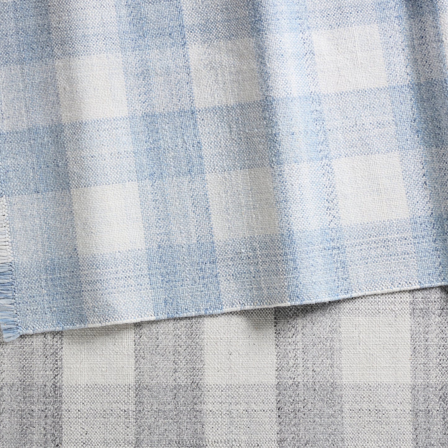 005 SI-1973808,SI-1973809,SI-1973810,SI-1973811,SI-1973813 | Closeup | Respite RSP02 Rug by Jaipur Living in gray, ivory. Made from 100% polyester in a unique style.
