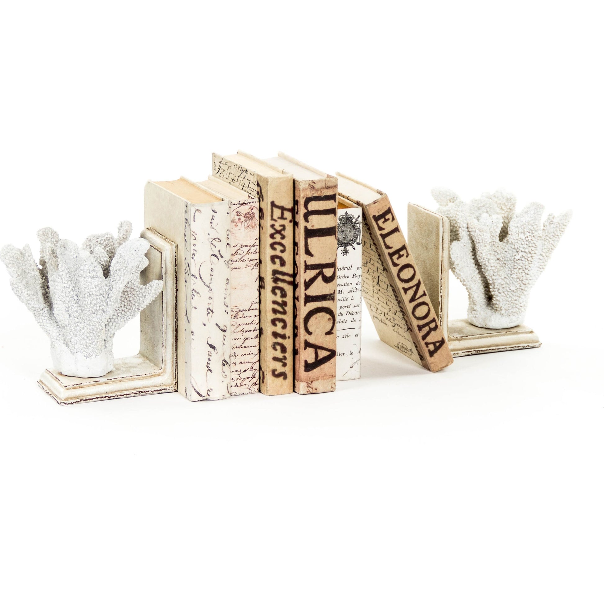 Coral Bookends by Zentique in distressed white on distressed off-white base and polyresin. Made from polyresin in a coastal style.