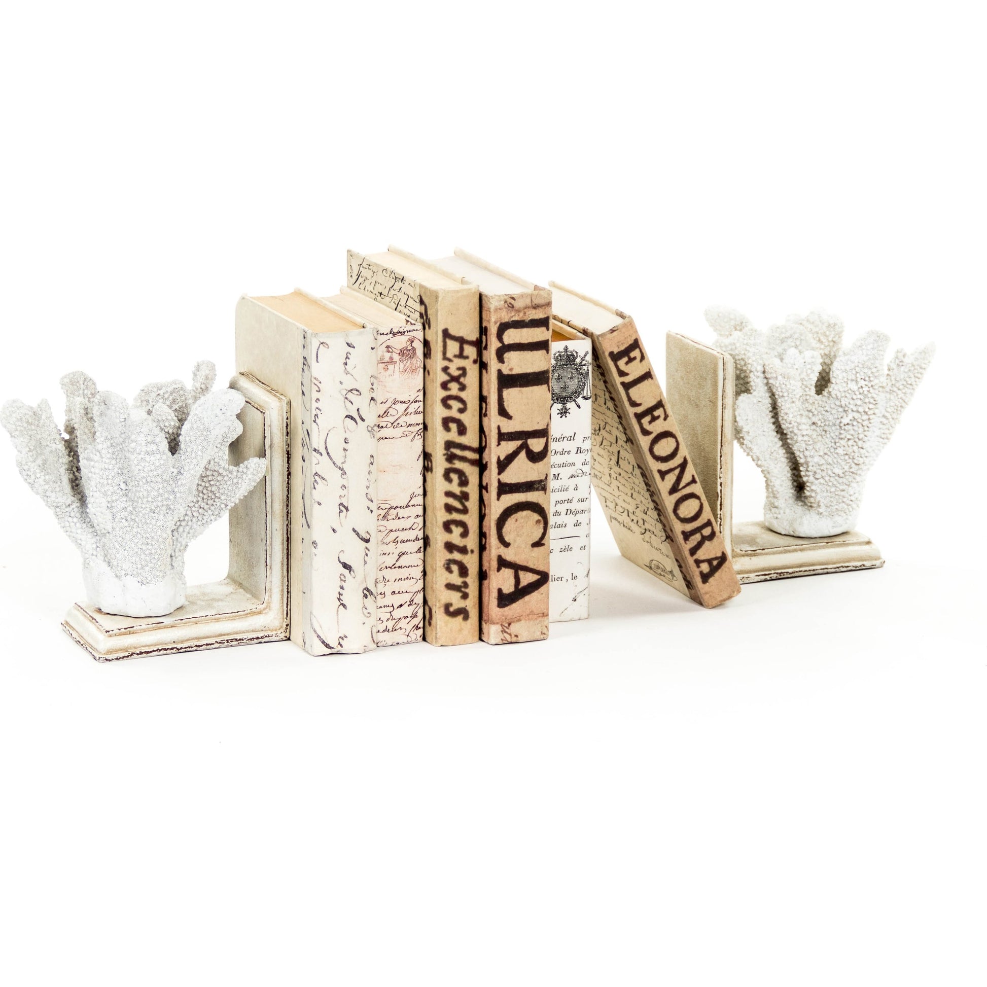 Coral Bookends by Zentique in distressed white on distressed off-white base and polyresin. Made from polyresin in a coastal style.