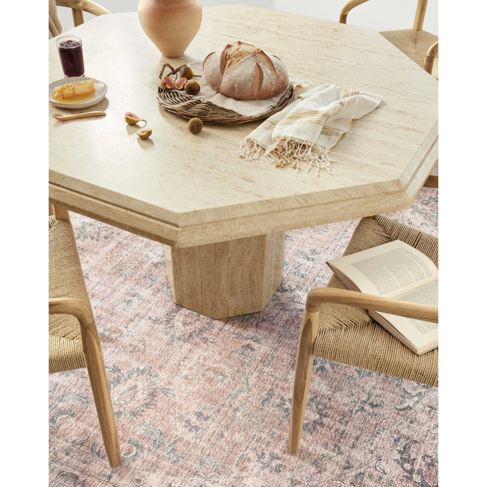 Skye SKY-01 Rug by Loloi. Made from 100% polyester in a traditional style.