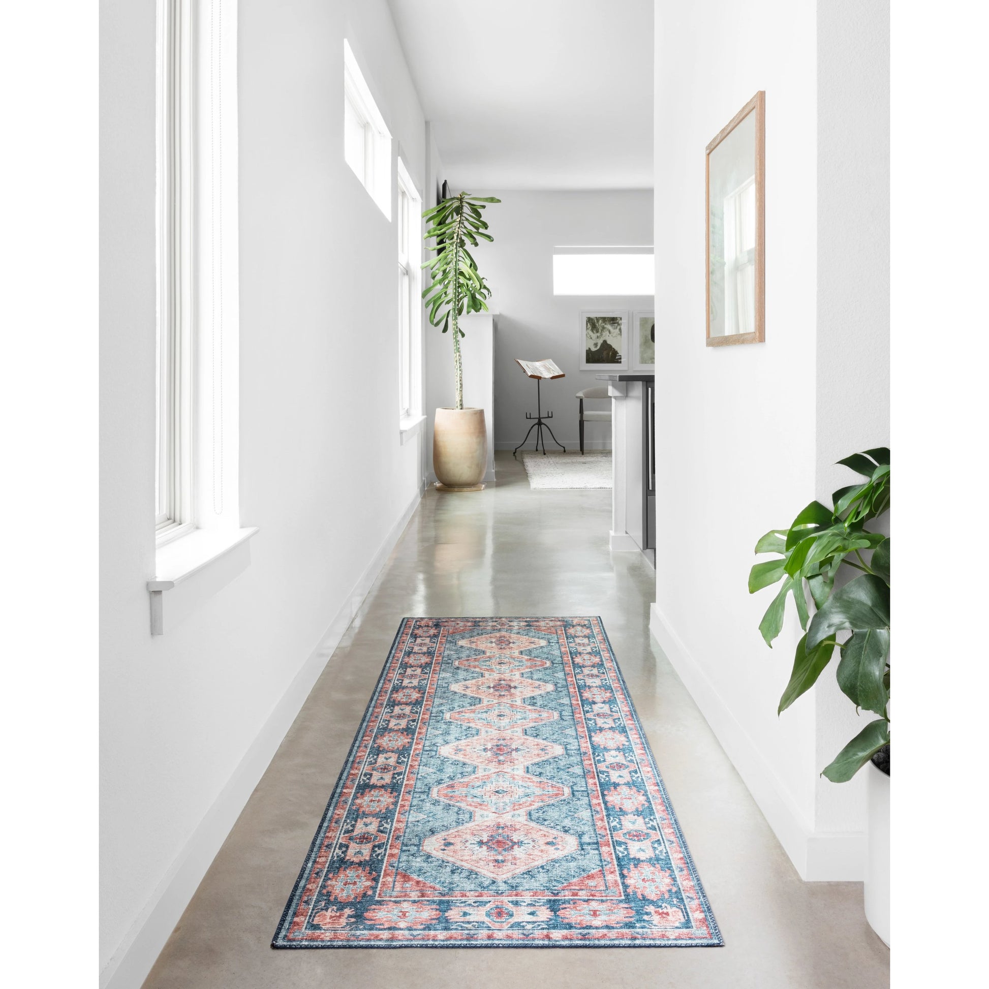 Skye SKY-03 Rug by Loloi II. Made from 100% polyester in a traditional