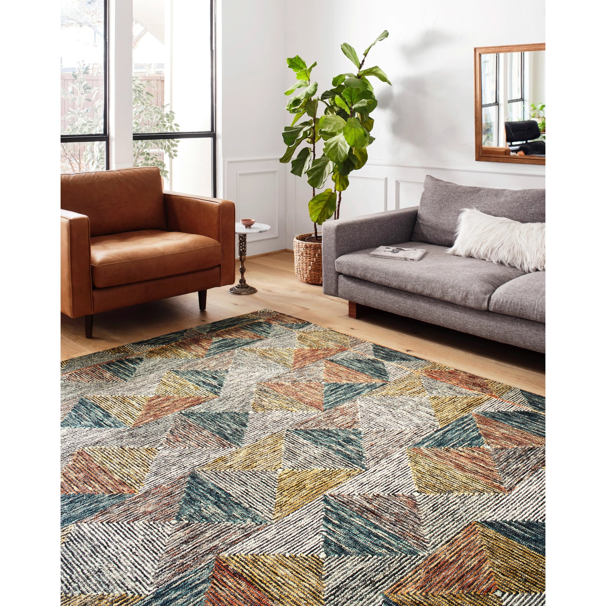SPE-01 by Loloi II. Made from 100% wool in a rustic style.