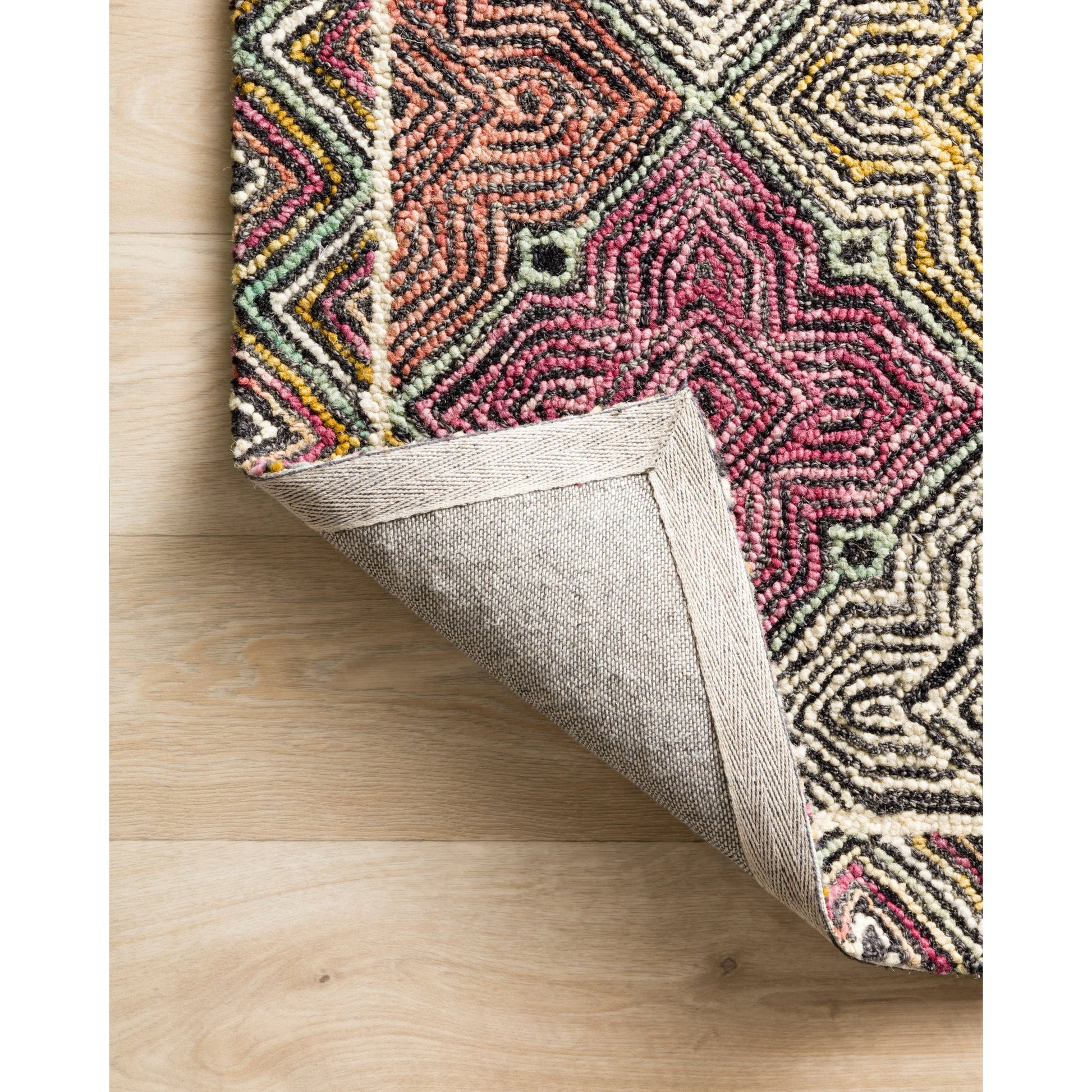 SPE-03 by Loloi II in charcoal, multi. Made from 100% wool in a modern style.