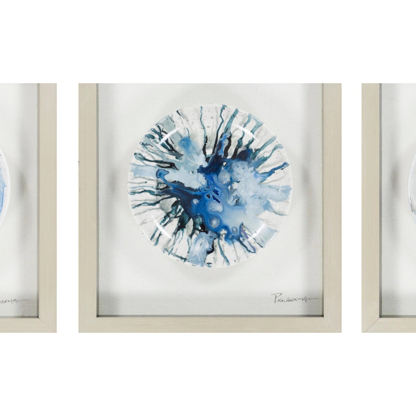 002 O-SURYA-STE7000-1618 | Closeup | Stella - 16746 by Surya in blue and painted. Made from paper, wood in a modern style.